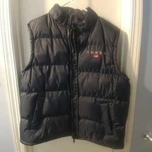 Thre3 vest